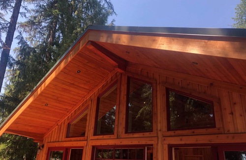 Priest River Cabin | Spacious Priest Lake Retreat with lake views and pet friendly