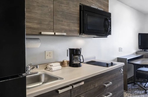 Idaho Falls House | Spacious Room with Kitchen and Amenities Near Mountain America, Pet-Friendly