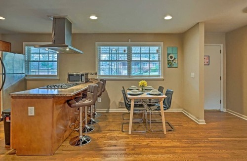 Collier Heights House | ⭐️⭐️ Spacious Urban Oasis, Minutes To Downtown ATL ⭐️⭐️