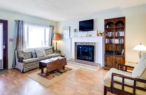 Torrington House | Spacious Wyoming Retreat: Fishing & Hunting