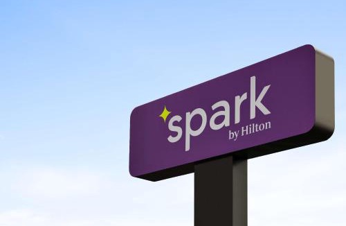 Pennington Bend Hotel | Spark By Hilton Nashville At Opryland