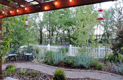 Prescott House | Sparkling Clean, Open Floor Plan, Fireplace, Lanai, 1.25 Acres & 1.6 mi.> Square