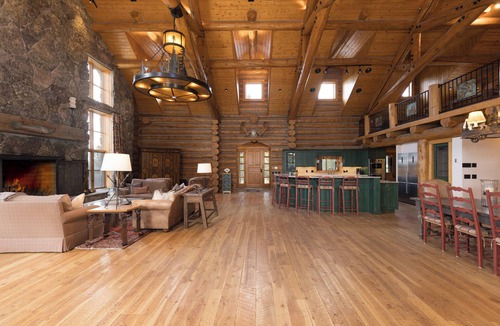 Gallatin Gateway House | Special K Lodge - Big Sky