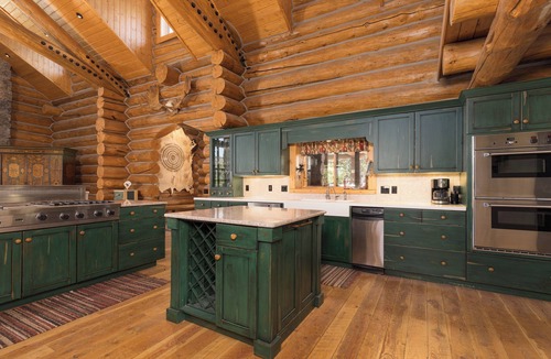 Gallatin Gateway House | Special K Lodge - Big Sky