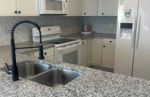 Surf City House | Special Rates for June 2026! Completely remodeled beachfront home.