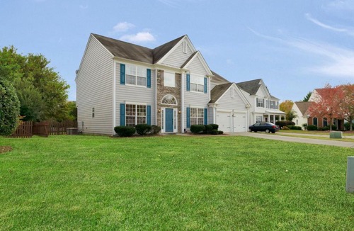 Provincetowne House | Spectacular 5BR-Family Home with Pool & Amenities