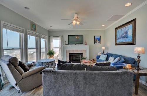 North Topsail Beach Apartment | Spindrift Spacious 5BR oceanfront home in North Topsail Beach, ideal for 16 guests