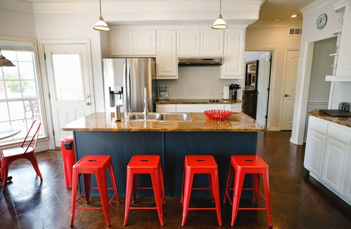 Johnson City House | Splash into Summer in the TX Hill Country Getaway-Private POOL!