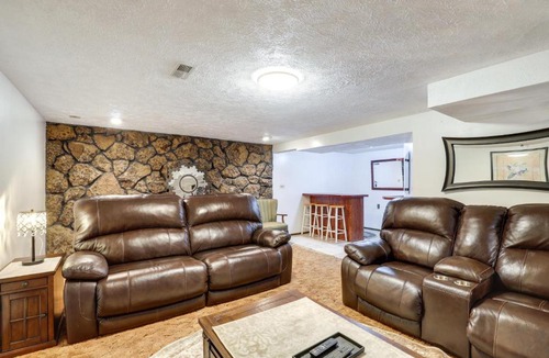 Spokane Valley Apartment | Spokane Valley Vacation Rental with Shared Pool!