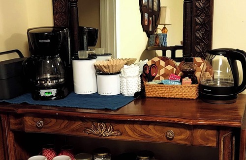 East Central Apartment | Spotless in Spokane