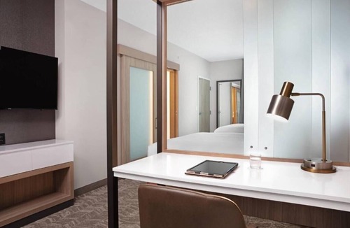 Florida Central Atlantic Coast Hotel | SpringHill Suites | Queen Suite | Close to Airport & Convention Center