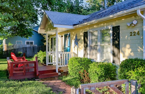 Star House | Star lodge near the center