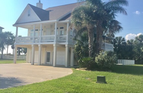Pirates Beach West House | Stay At The Sunset Paradise,Private Inground Fenced Pool,Short Walk to The Beach