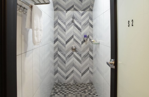 East Village Hostel | Stay Classy Hostel