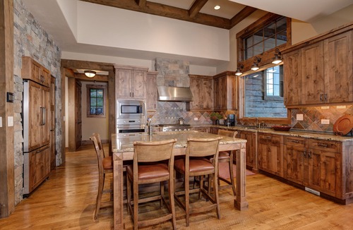 Big Sky House | Stay Montana | Valhalla at Cowboy Heaven-Sleeps 12