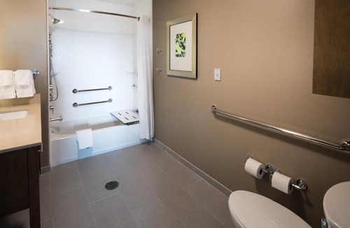 Lake Jackson Hotel | Staybridge Suites - Lake Jackson by IHG