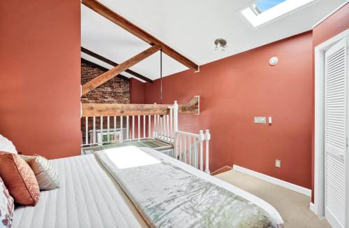 Wilmington Historic District Hotel | Stemmermans Hotel Entire Boutique Hotel Downtown!