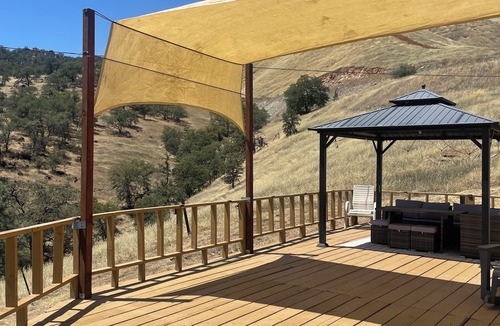 Sanger House | Steps to Pine Flat Lake & Marina