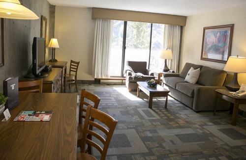 Salt Lake Mountain Resorts House | Steps to the Mtn ~ January 21-28,2023