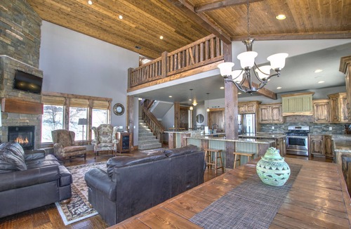 Fish Haven House | Stokes Casa - Perfect for large groups, with pool, hot tub & beach access!