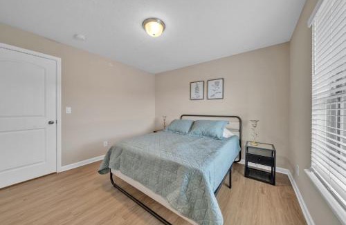 New Albany Apartment | Stonecrest 822, 2bd Apt I Free Parking I Pool