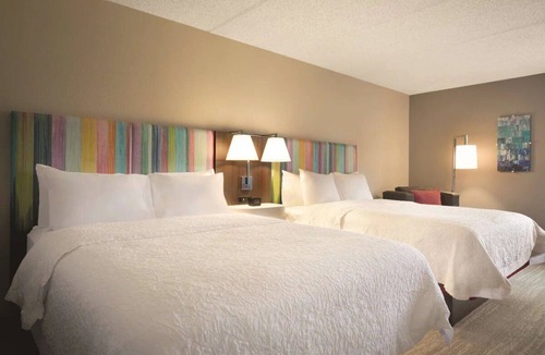 US 290 Hotel | Stress-Free & Pet-Friendly Stay | Perfect for Family Exploring Brookhollow