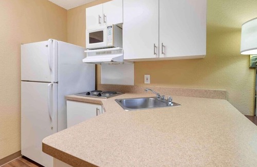 Eagan Hotel | Studio 6 Extended Stay Minneapolis Airport Eagan MN
