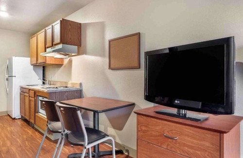 Shreveport Hotel | Studio 6 Extended Stay Shreveport Airport LA