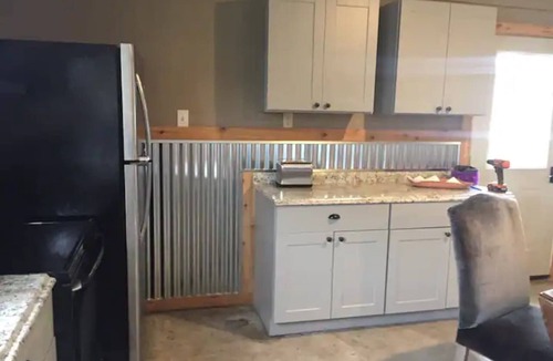 Craig Cottage | Studio in Downtown Craig - Walk to Missouri River!