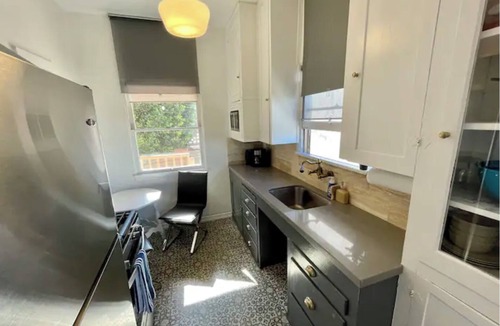 Fort MacArthur Apartment | Studio Suite Beachside! Parking. Laundry! Bay View