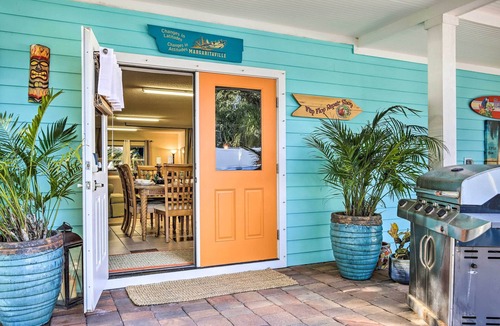 Northside Apartment | Studio w/Pool & Gas Grill < 1 Mi to River