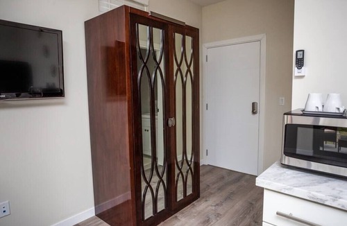 Bankers Hill Apartment | Studio with Beautiful View next to Downtown