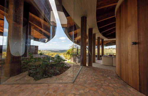 Valley Center House | Stunning 5 Bedroom Mid-Century Masterpiece located on Hilltop Retreat