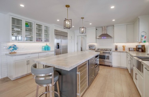 Roseville - Fleet Ridge House | Stunning Bay view property with roof deck and outdoor kitchen.