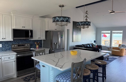 Surfside Beach House | Stunning Beach Front 4 Bedroom Beach House on Beautiful Surfside Beach