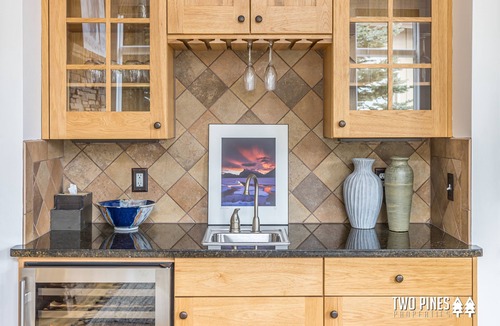 Big Sky Meadow Village House | Stunning Big Sky Home! Private Patio with Hot Tub, Grill! 15Min to Resort, 5Min