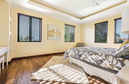 San Pasqual Valley House | Stunning Hilltop Mansion Perfect for Weddings and Family Gatherings