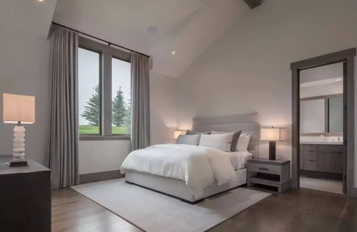Teton Village House | Stunning Luxury Estate 3 minutes from the Gondola and Jackson Hole Ski Resort