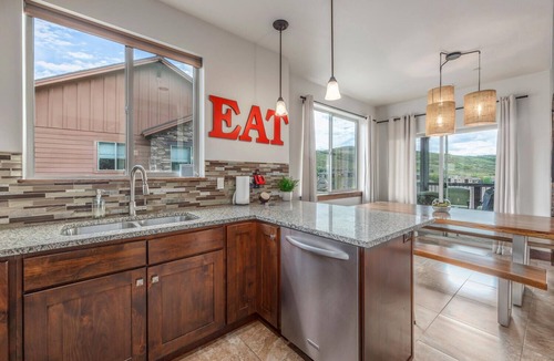 Park City Condo | Stunning Luxury Single Level Condo! Brand New! Best Location in Black Rock!