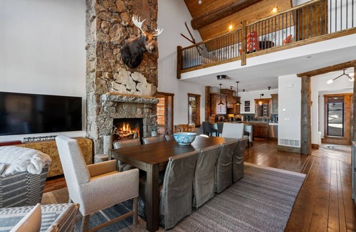 Spanish Peaks House | Stunning Mountain Retreat Located in Spanish Peaks