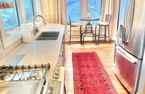 Saddle Ridge House | Stunning Ski-in Ski-out Saddle Ridge End Unit in Big Sky/Moonlight