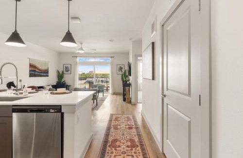 San Marcos Apartment | Stylish 1BR Stay Pool Luxe Amenities MER 3106