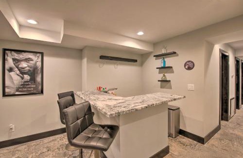 Collier Heights Apartment | Stylish Atlanta Retreat < 7 Mi to Midtown!