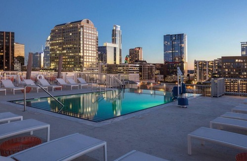 Civic District Resort | Stylish Austin Escape Near Music, Dining & Spacious 1BR Resort Stay