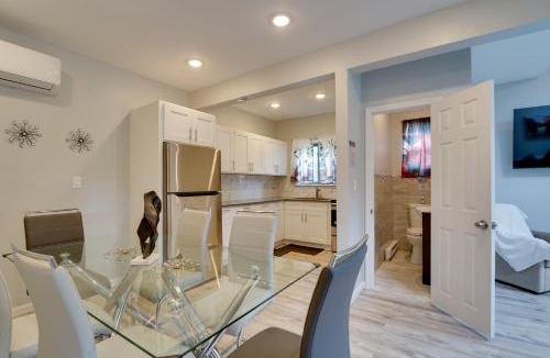 Harveys Lake Apartment | Stylish Harveys Lake Apt - Steps to the Water!