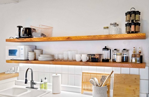 Helena House | Stylish home close to trails & downtown