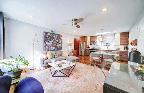 Cherry Condo | Stylish Myers Park King Suite · Free Parking · Near Uptown