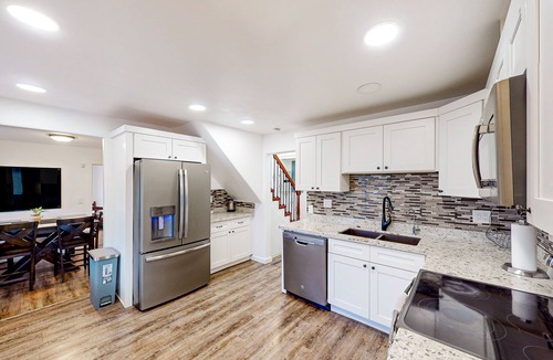 Soap Lake House | Stylish & sunny lake home with large patio - near beach access & hiking trails