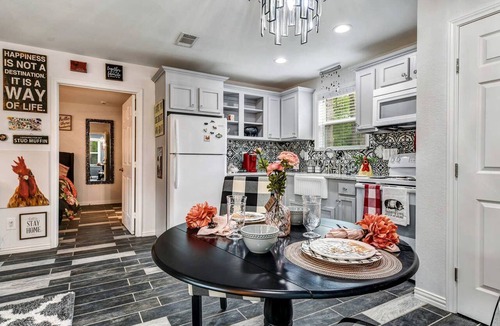Wills Point Cottage | Stylish Wills Point Cottage near Dallas Ideal for Romantic Getaways in Texas