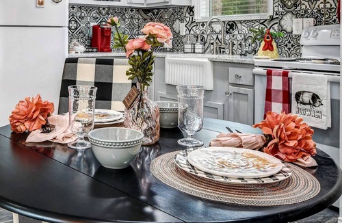 Wills Point Cottage | Stylish Wills Point Cottage near Dallas Ideal for Romantic Getaways in Texas